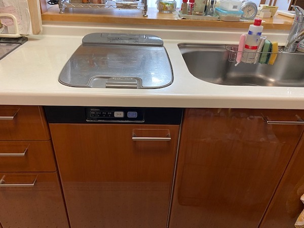 三菱製トップオープン食洗機の撤去工事　オーダーキッチン